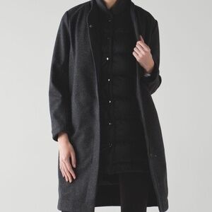 LULULEMON ALL DAYS SOFTSHELL 3 IN 1-Removable Down Vest, size 6